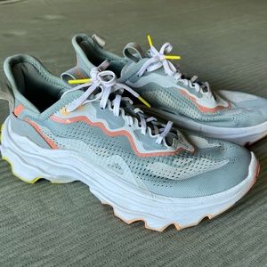 SOREL WOMEN'S KINETIC™ BREAKTHRU TECH LACE SNEAKER